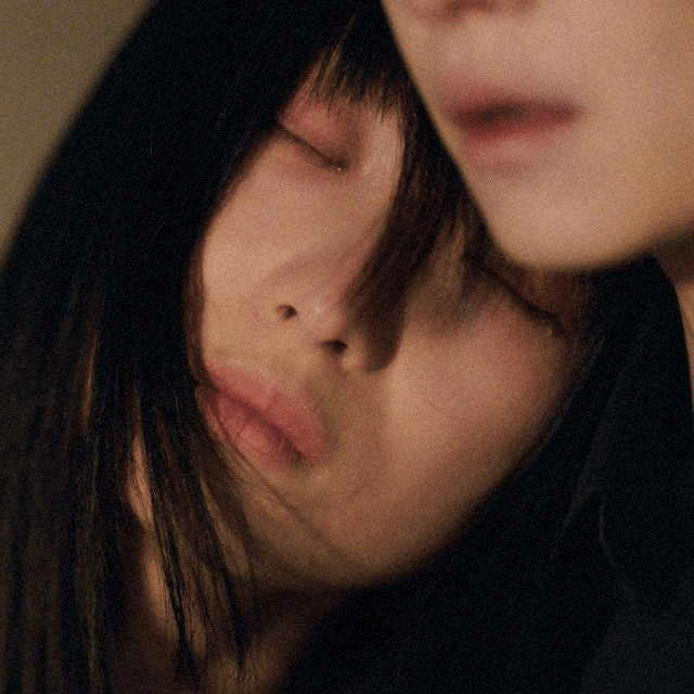 倪妮隐身的名字哭戏倪妮的哭戏是有生命的！《隐身的名字》新预告里，每一滴泪都藏着故