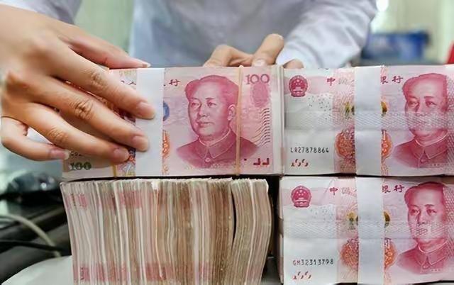 总觉得身边好多人手握百万积蓄，可真实数据一摆出来，大部分人都会倍感意外。国内可以