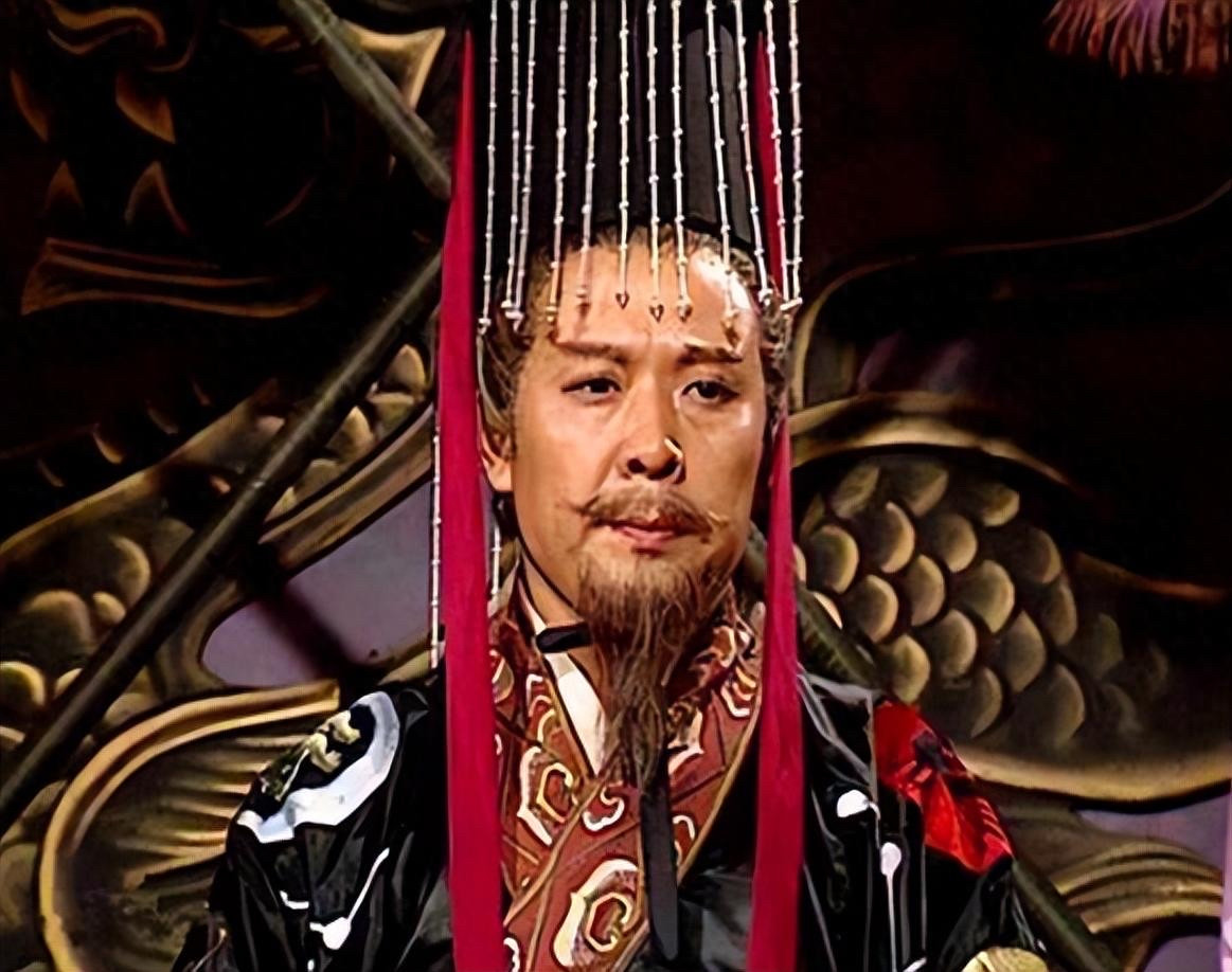 千万别小看了刘备，刘备的庙号“烈祖”在大汉王朝所有皇帝庙号中排名前三，仅次于刘邦的“太祖”和刘秀的“