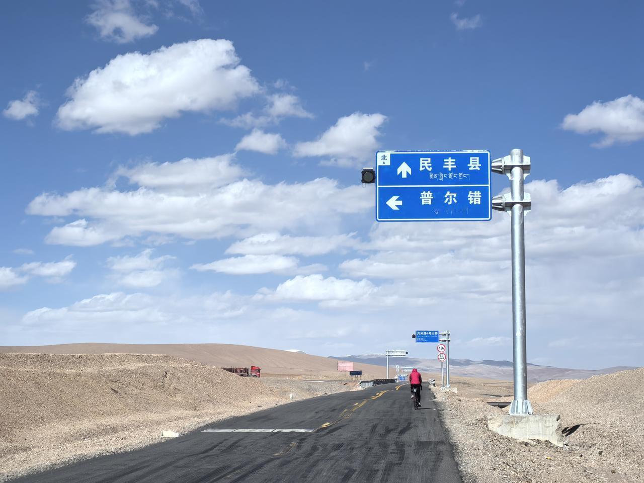 从一季报来看，上市公司里做国际贸易的高科技公司，有相当一部分吃了人民币汇率升值的