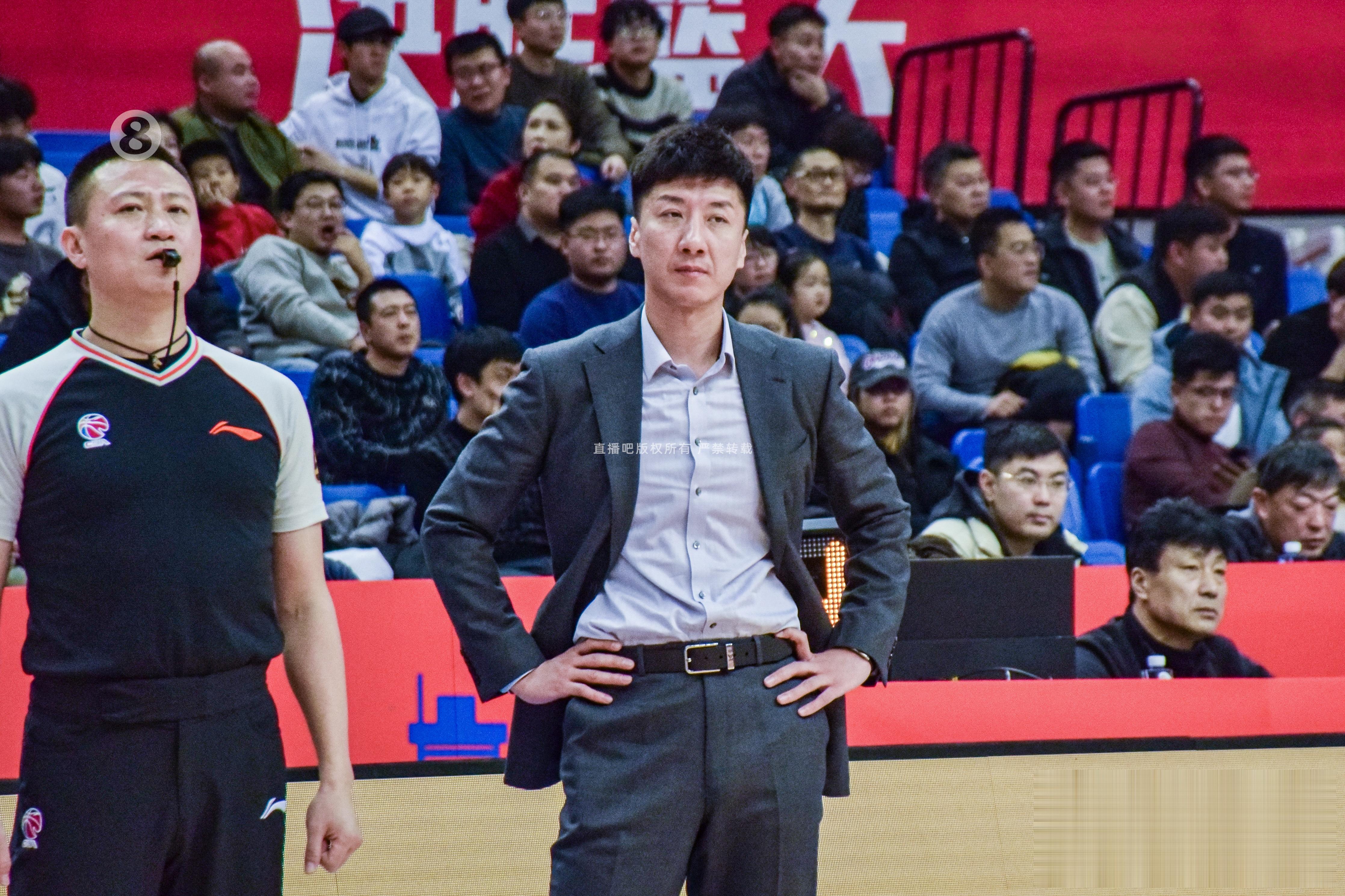 媒体人: 四川资金困难缺外援球队实力也弱 对年轻球员来说是机会