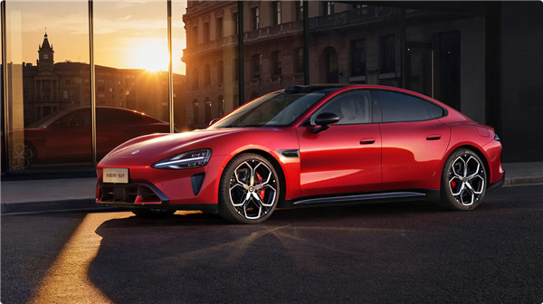 小米汽车宣布老款SU7OTA升级计划：2026年5月起分批推送，覆盖萌宠互动、