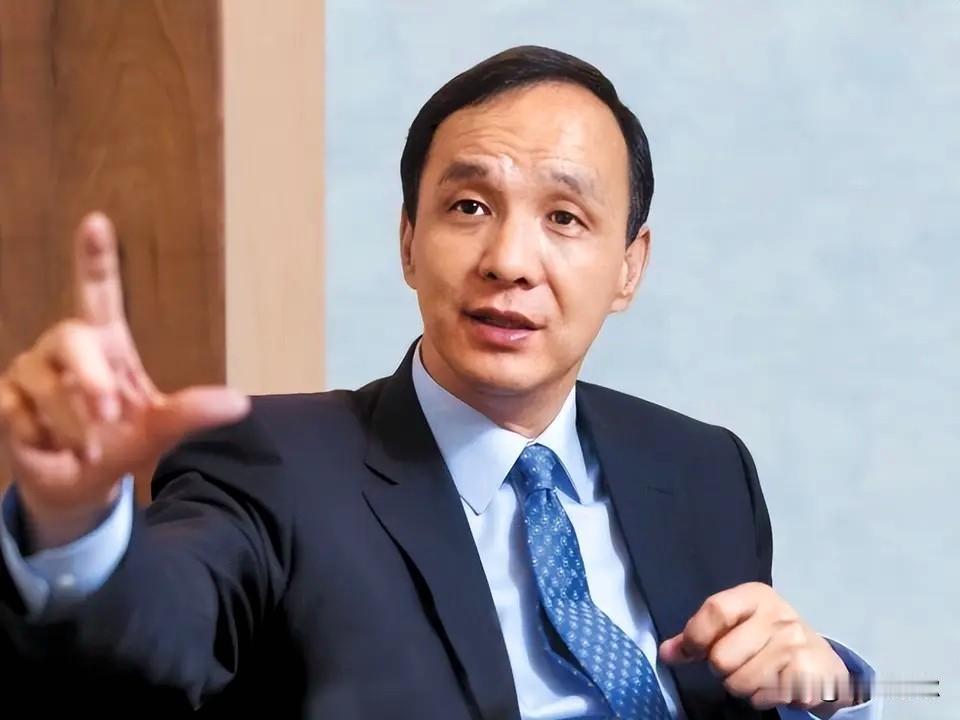 很遗憾，朱立伦作为上一任中国国民党主席，无论从传承还是情感上讲都应参加这次国民党