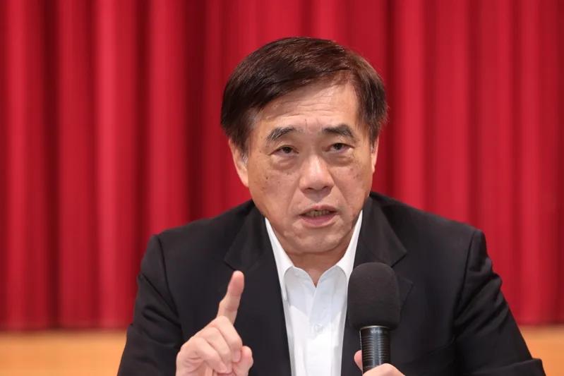 郝龙斌推出了大陆政策包括五个方面：第一，举行国民党的两岸政策大辩论第二，推