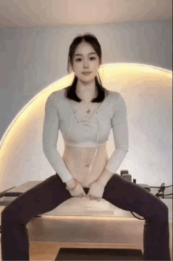 什么六块，八块腹肌的，那些都是渣渣。凭一块腹肌就能吊打全网！就问有没有不服的？