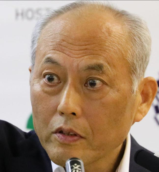 日本著名专家舛添要一又出来批评高市早苗了！就在1月10日，针对近期闹得沸沸扬