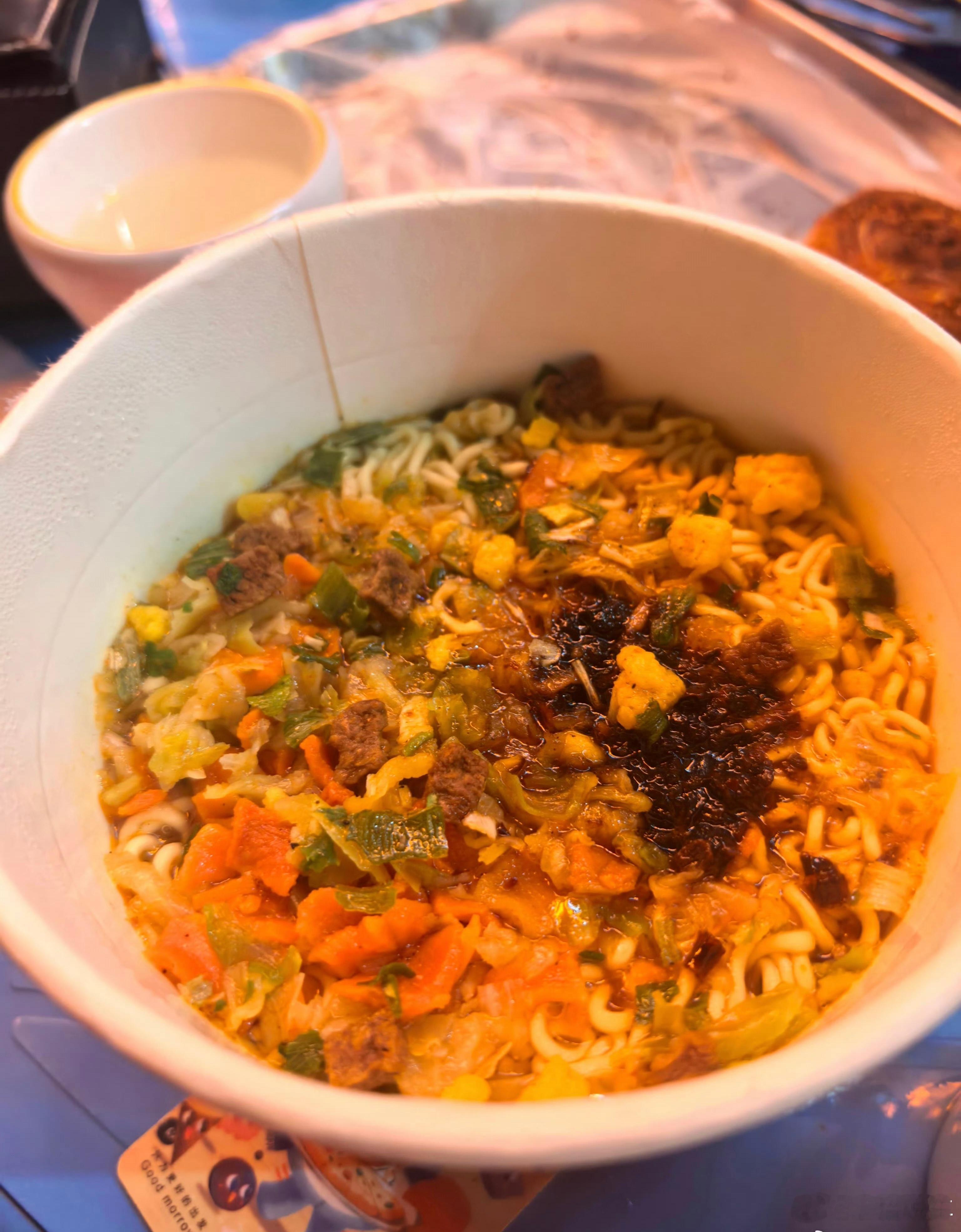 泡面和煮面真的差很多我觉得口感上确实差很多，煮的面要比泡的好吃，不知道你们有没有