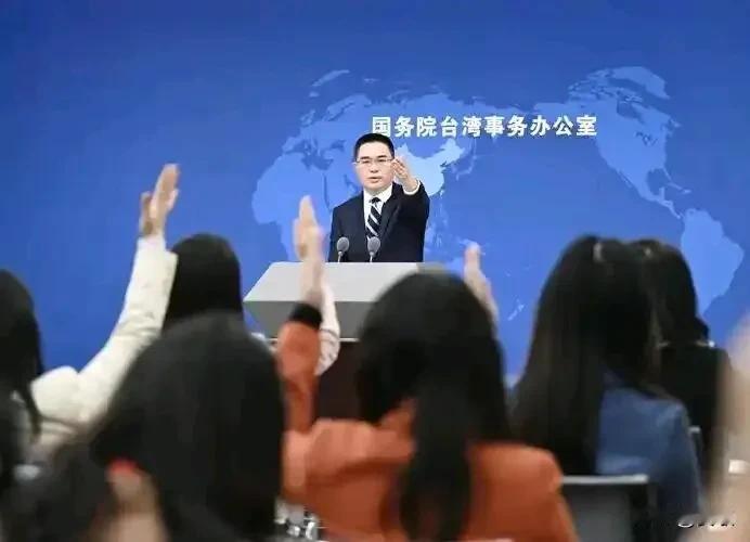 郝龙斌“要在北京、上海设立办事处”最近，国民党候选人郝龙斌在记者会上宣布了他