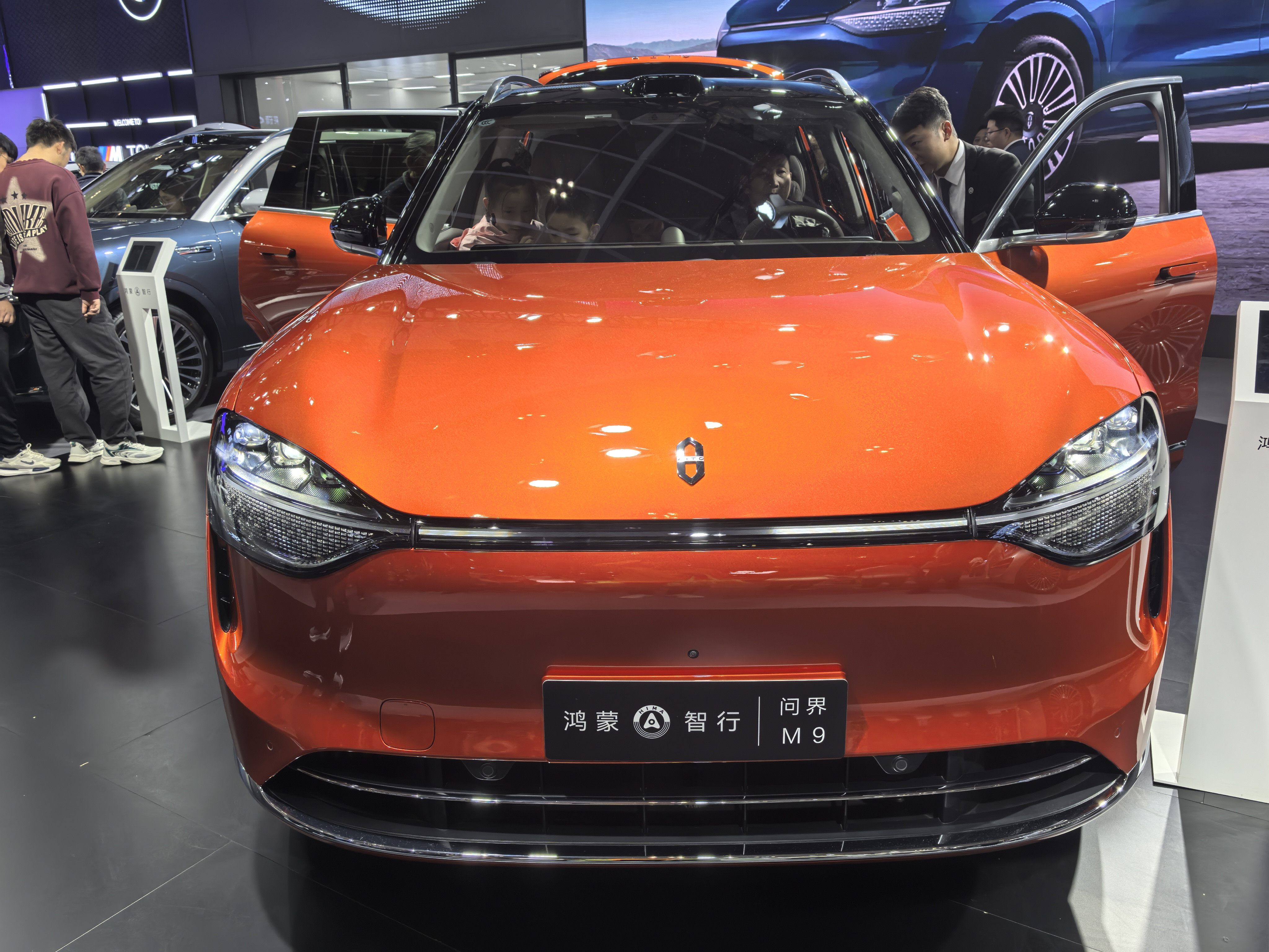 自动驾驶方面，哪个品牌做的最好