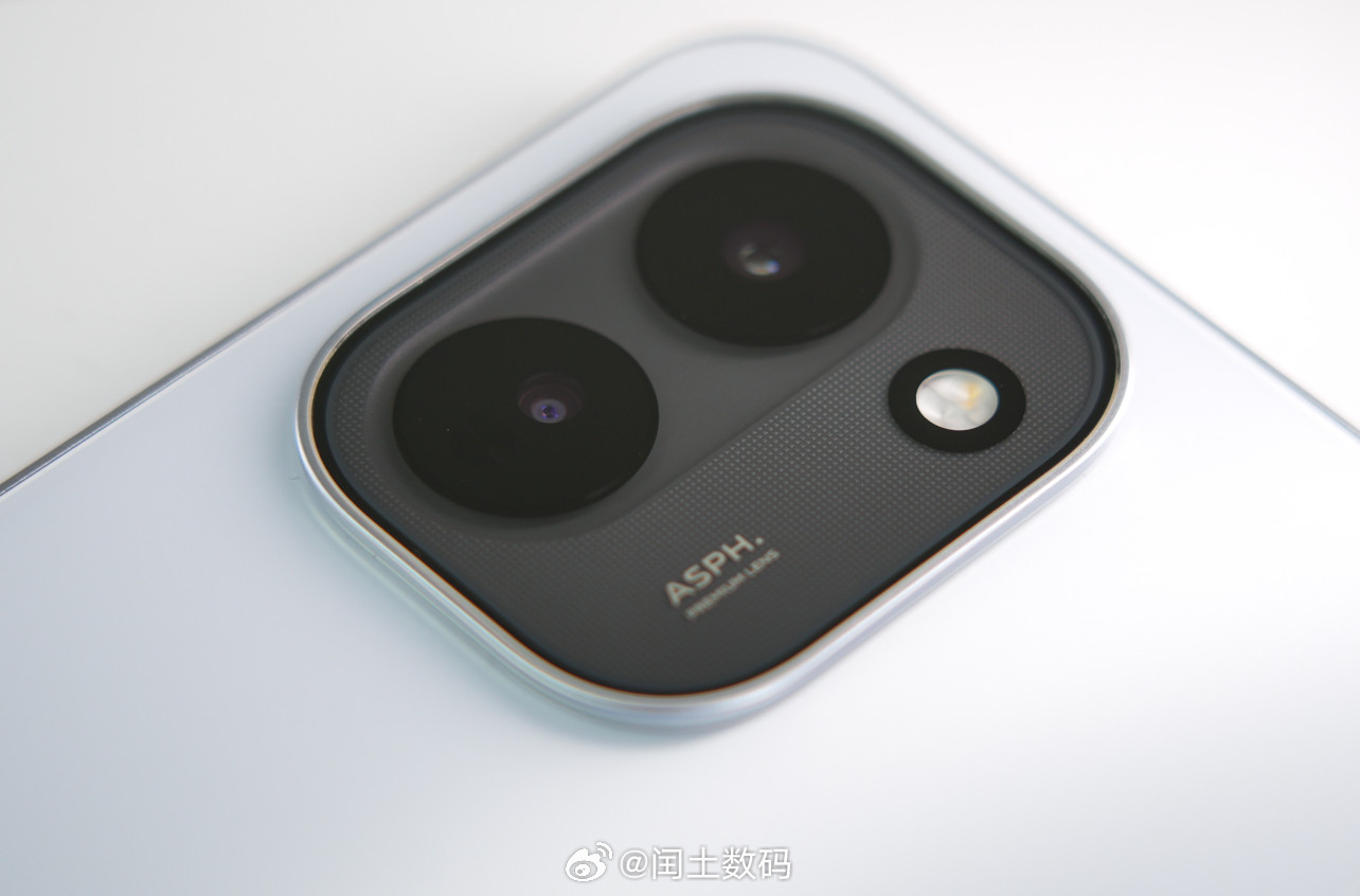 iQOOZ11抛开参数聊聊真实体验，iQOOZ11把天玑8500满血版、9