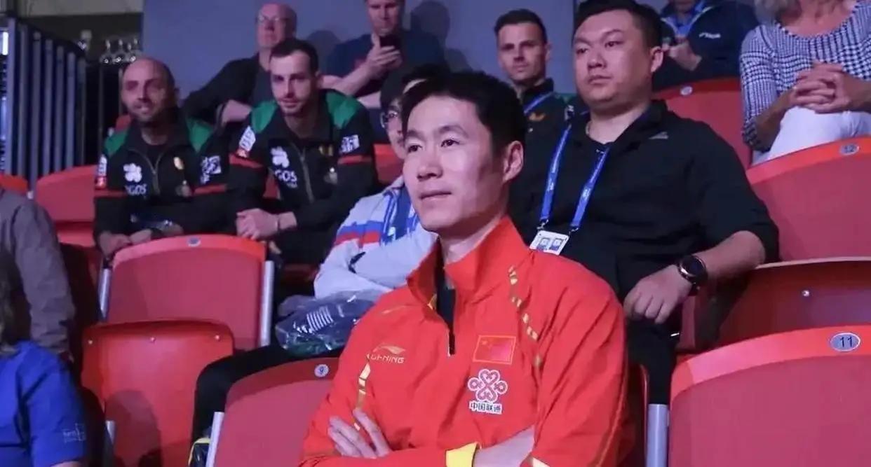 烂泥扶不上墙，周启豪0比3遭非洲一哥阿鲁纳横扫无缘晋级，国乒再损失一将。WTT