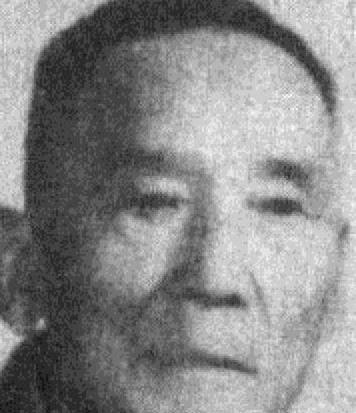 1950年，一位投诚起义的原国军将领，此时已担任解放军军长要职，却在暗地里与蒋介