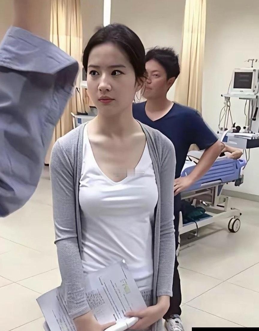 内娱果然还是要看生图……​​​