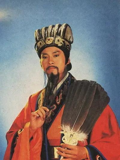 难得一见的郑少秋版诸葛亮造型这不是Ai生成图，是1985年拍摄的亚视古装剧《诸