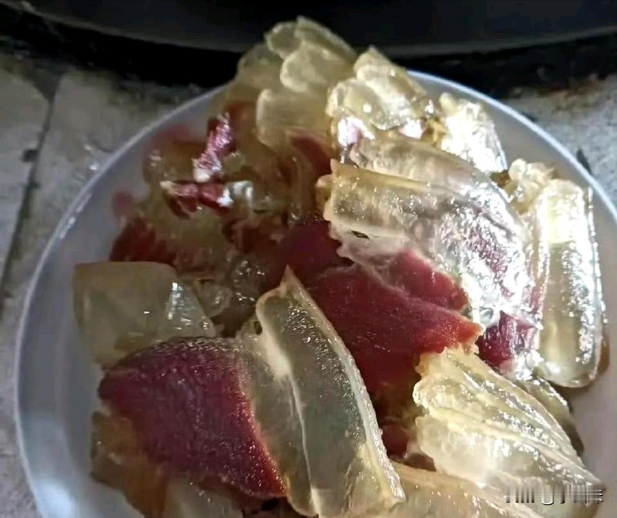 这算腊肉天花板吗？晶莹剔透