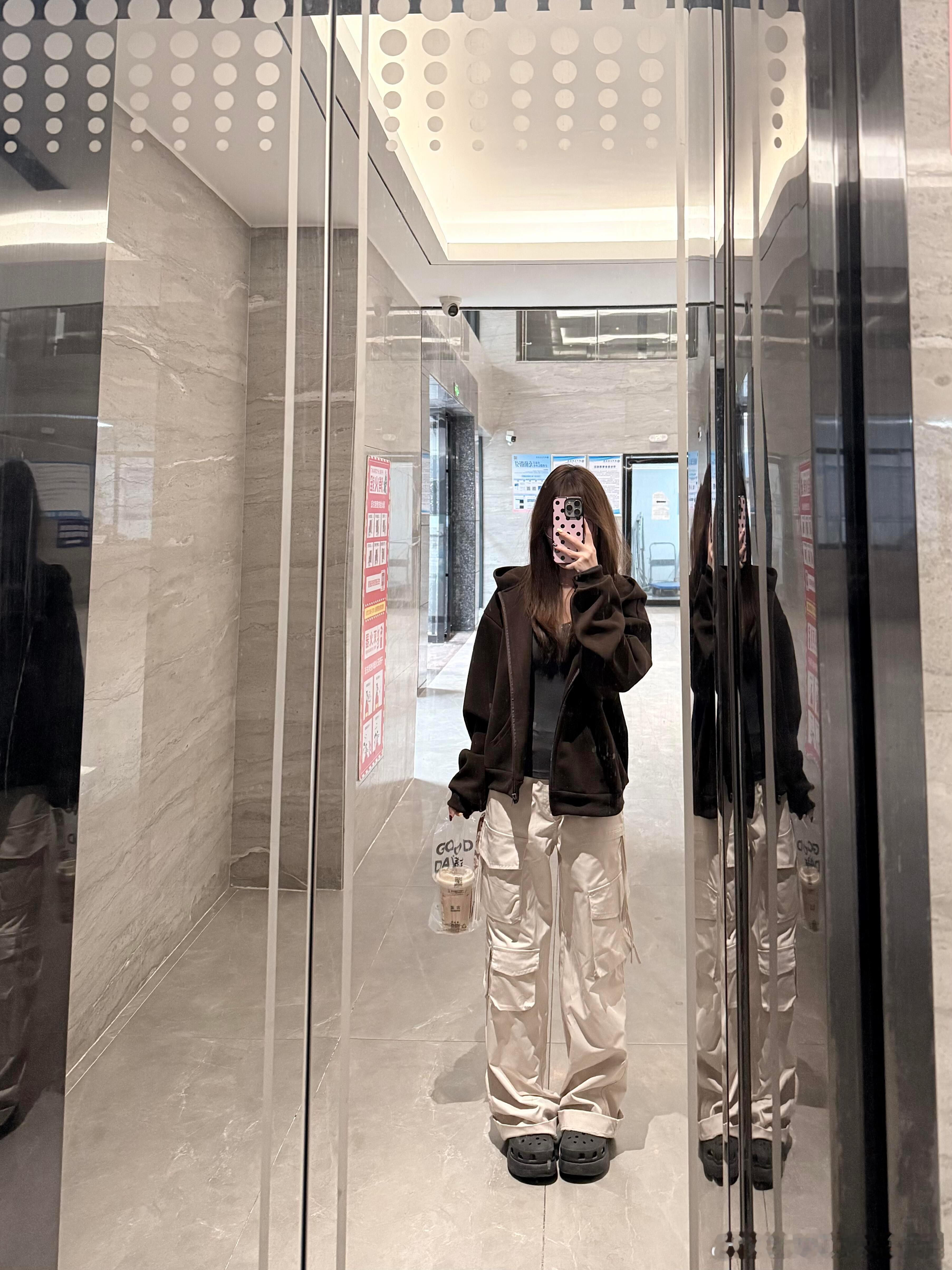 上课穿什么*🧣那必须是咋舒服咋来