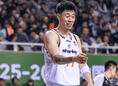 张镇麟: 卢导给每个人都准备了很多战术, 还是找合适的机会