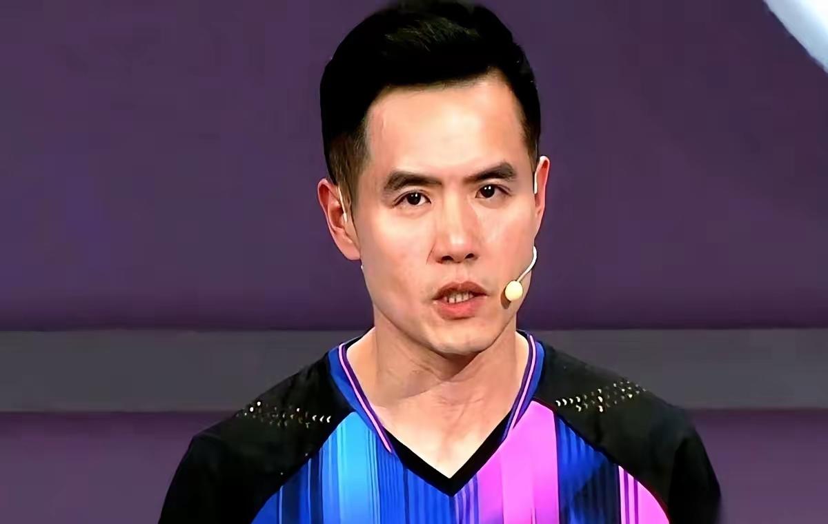 把一个05后，没打过大赛的小孩，直接扔去打张本智和。国乒这操作，我反正三十年没