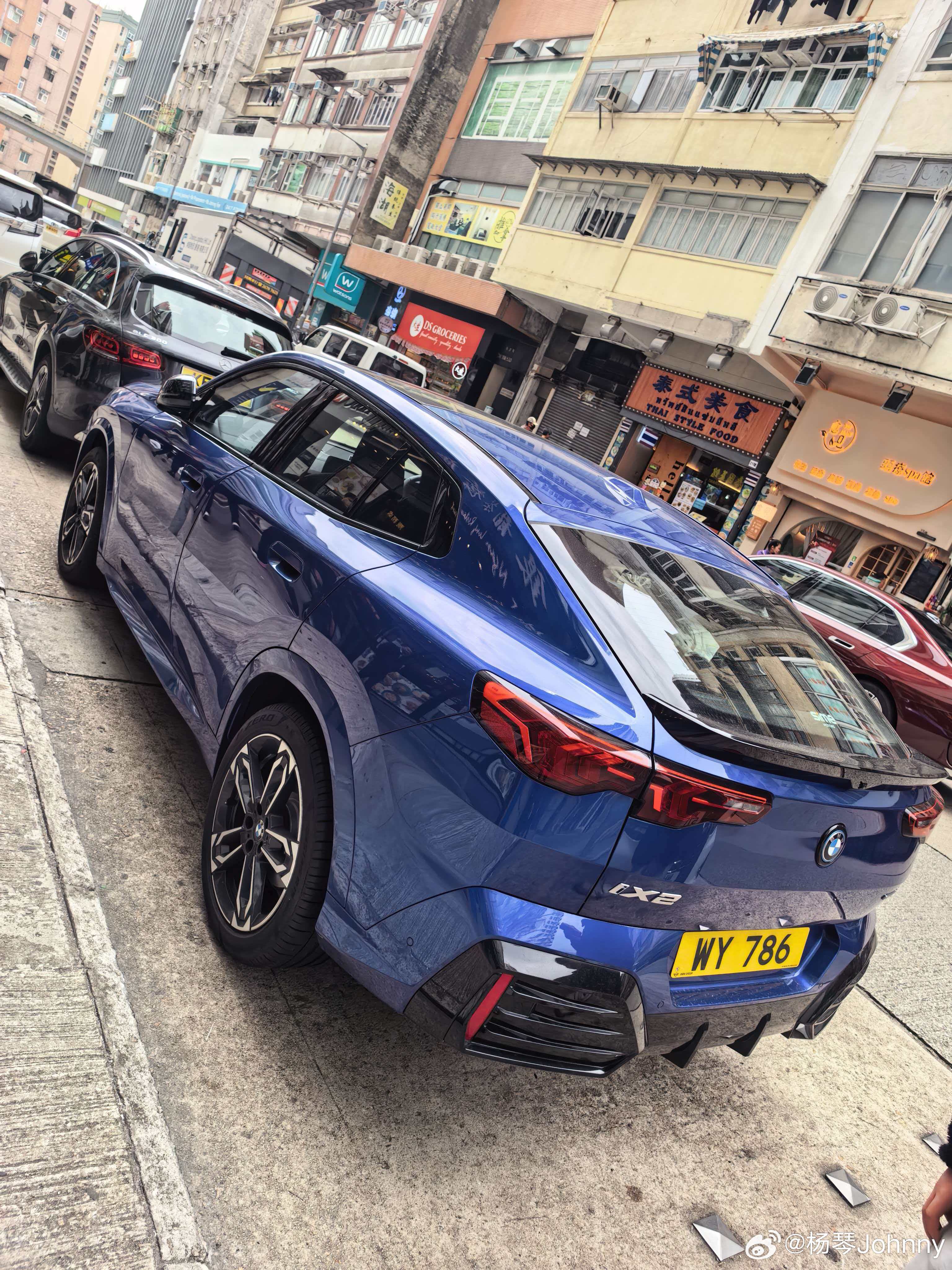 香港路边的宝马Ix2，没见过得车型😧我与汽车的日常宝马