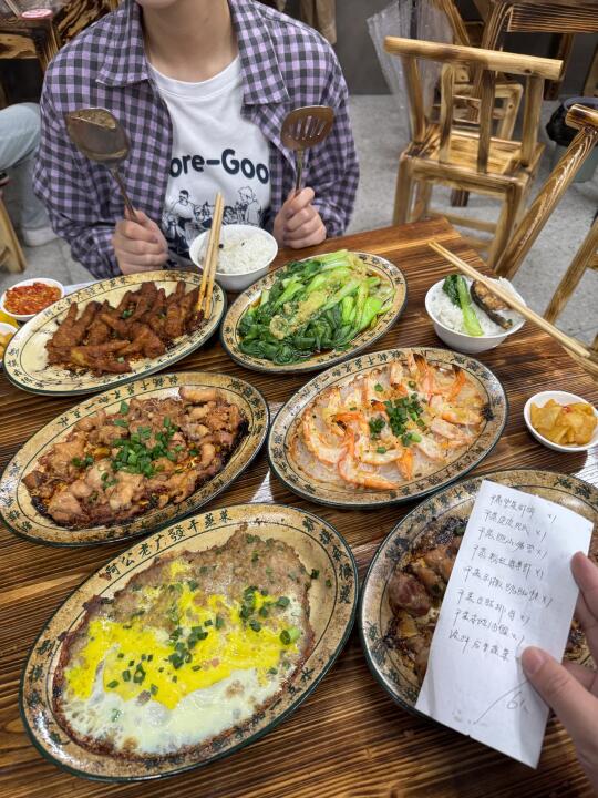 来长沙除了喝茶颜🥵千万记得要去吃的！！！