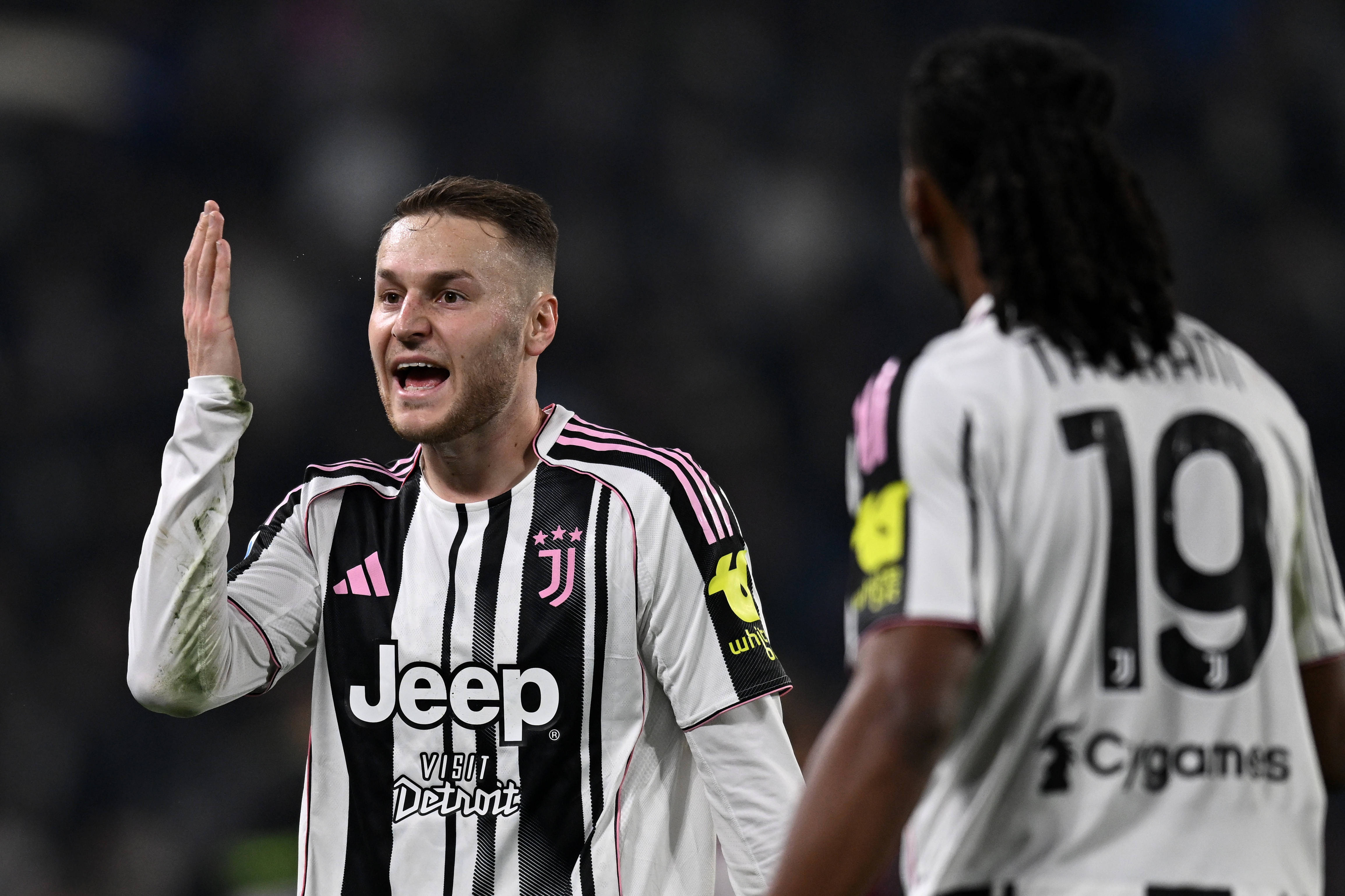 意天空预测卡利亚里vs尤文首发: 库普取代洛卡特利, 尤文沿用4231