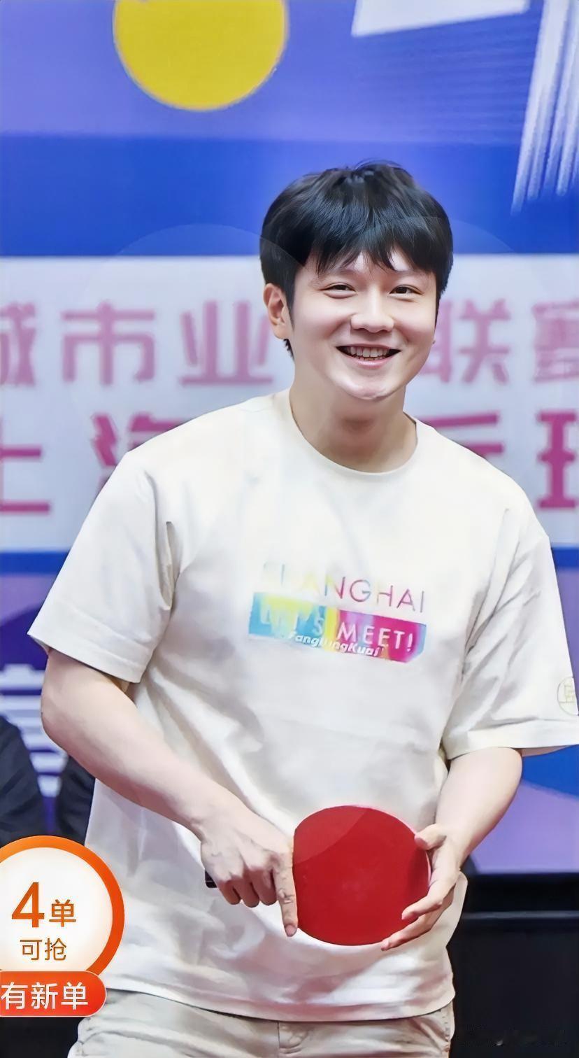 我总在琢磨，樊振东为啥国民人缘这么好!说实话，不管岁数大的长辈，还是年轻群