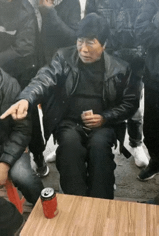 事了拂衣去，深藏功与名