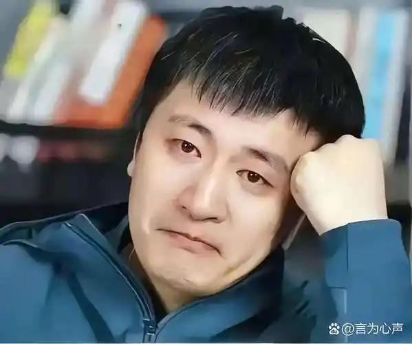 为什么张雪峰老师这么累？很多人都在问，张雪峰老师为什么看起来总是那么累，镜头前
