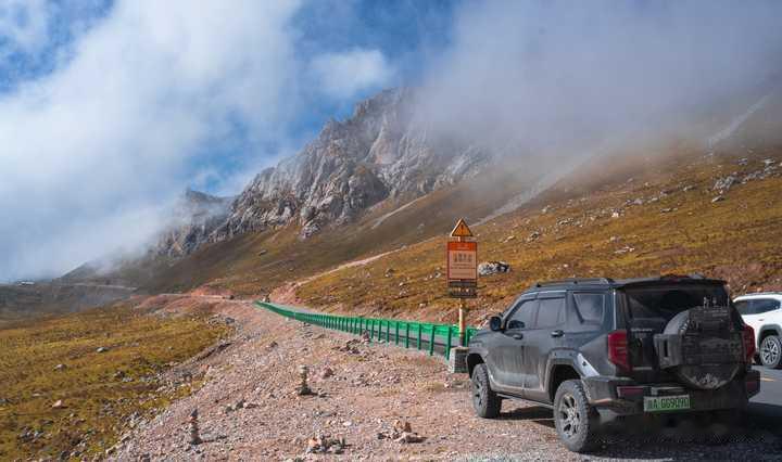 喜欢开车的人,长途自驾游真的不觉得累吗?疲惫,是短暂的;自由,是快乐的;风景,