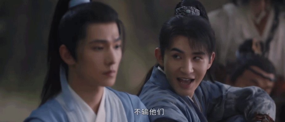 凡人修仙传管云鹏演了个大漏勺管云鹏演的万小山是真能说，韩立问啥他都能接上，从修