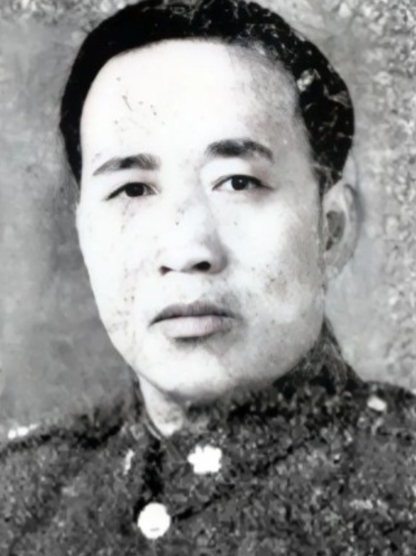 1940年，刘昌义被日军包围，他率残部向日军投降，当了一个大汉奸。一年后，他率部
