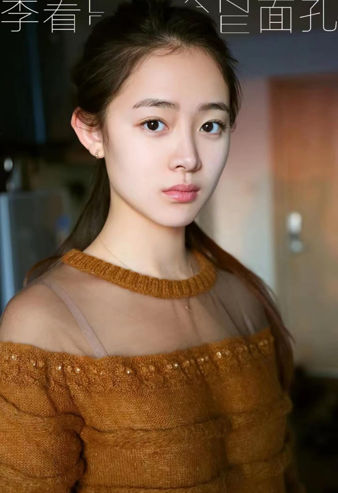 啊啊啊….才刷到华宵一竟然如此漂亮好标准的舞蹈家长相🩰​​​
