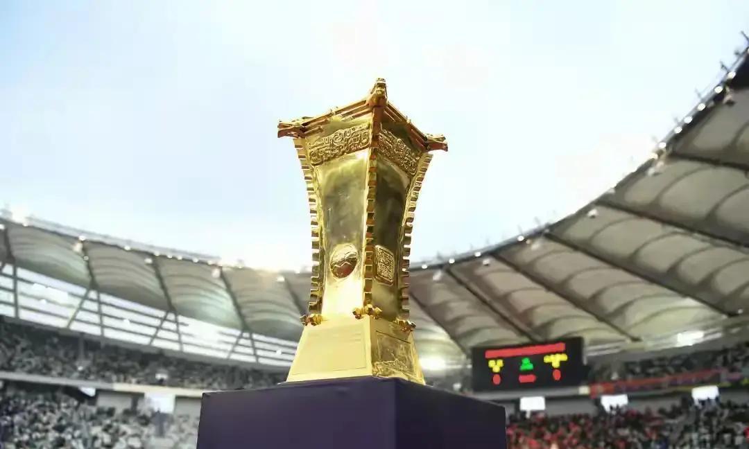 申花球迷太高兴了！近日足协公布了足协杯决赛场地！又是苏州奥体中心！这对申花无疑是