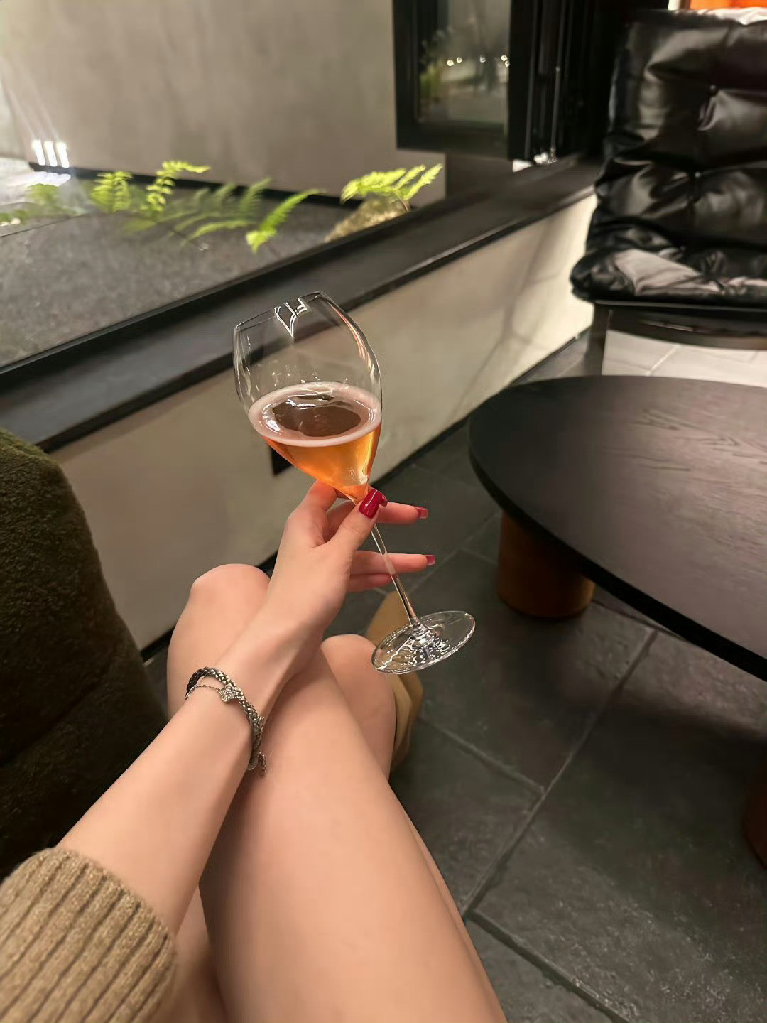 其实也不是特喜欢他只不过是拿不下他有点心痒痒