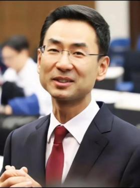 很多人以为，中国不军援俄罗斯，是怕了西方的制裁，错了！真相是，9·3阅兵之后，西