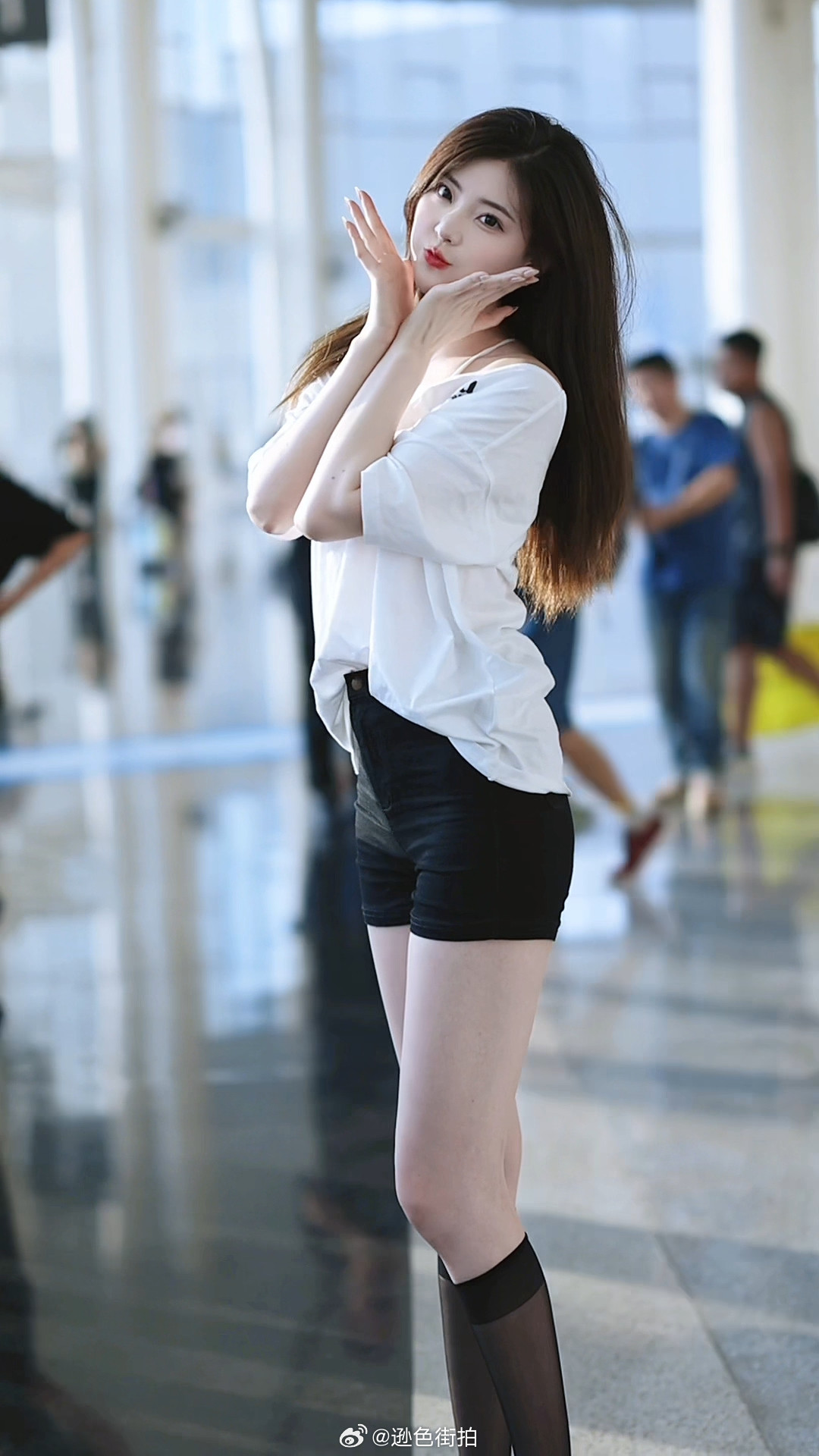 【成都街拍】周末快乐！丨摄影拍照每日穿搭