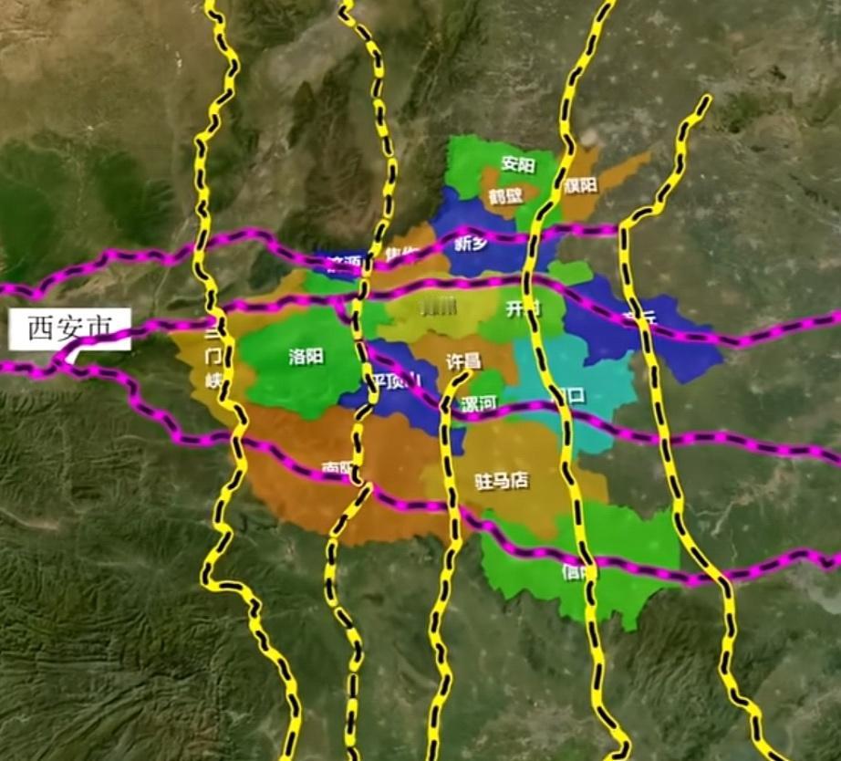 这样看来，河南的高速路网才是横平竖直全覆盖，四通八达去哪里都很方便！