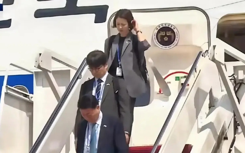 李在明访美，最美的仔，看来不是三星巨头李在镕、也不是现代的郑义宣、SK的崔泰源、