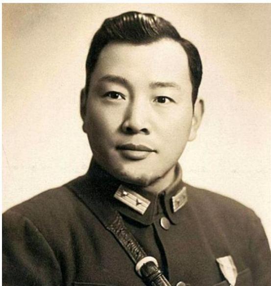 1949年，国民党中将宋希濂被俘之后，看着眼前的解放军“首长”一脸不可思议，弄清