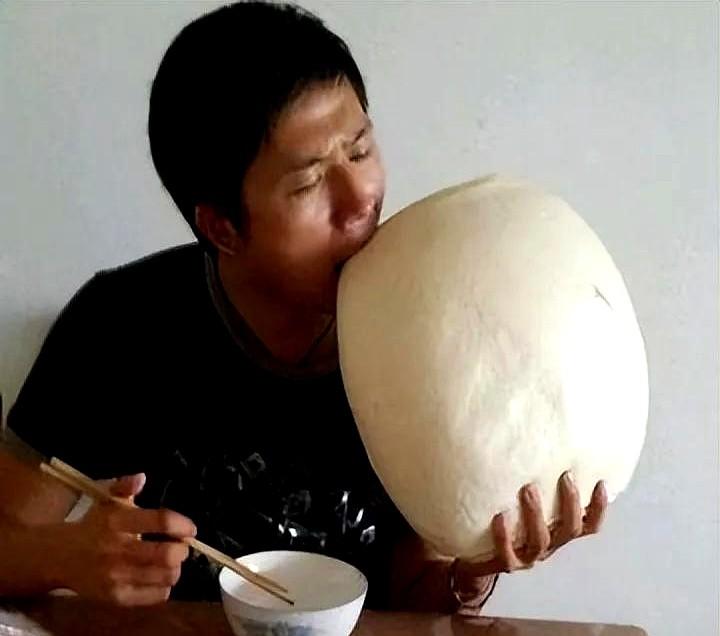 同样是小麦，为什么中国人会吃蒸馒头，欧洲人吃的却是烤面包？ 麻烦看官老爷们右