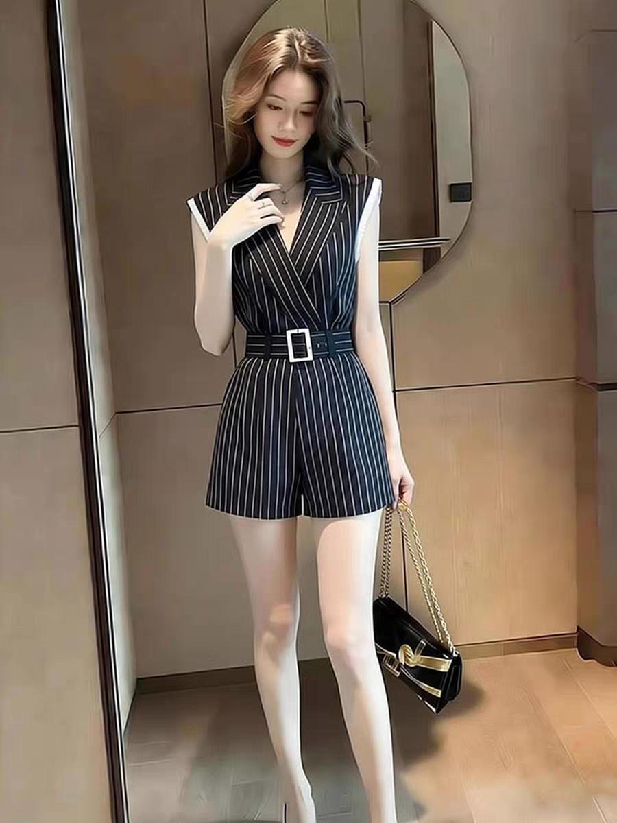 穿得时尚，才能够自信满满！