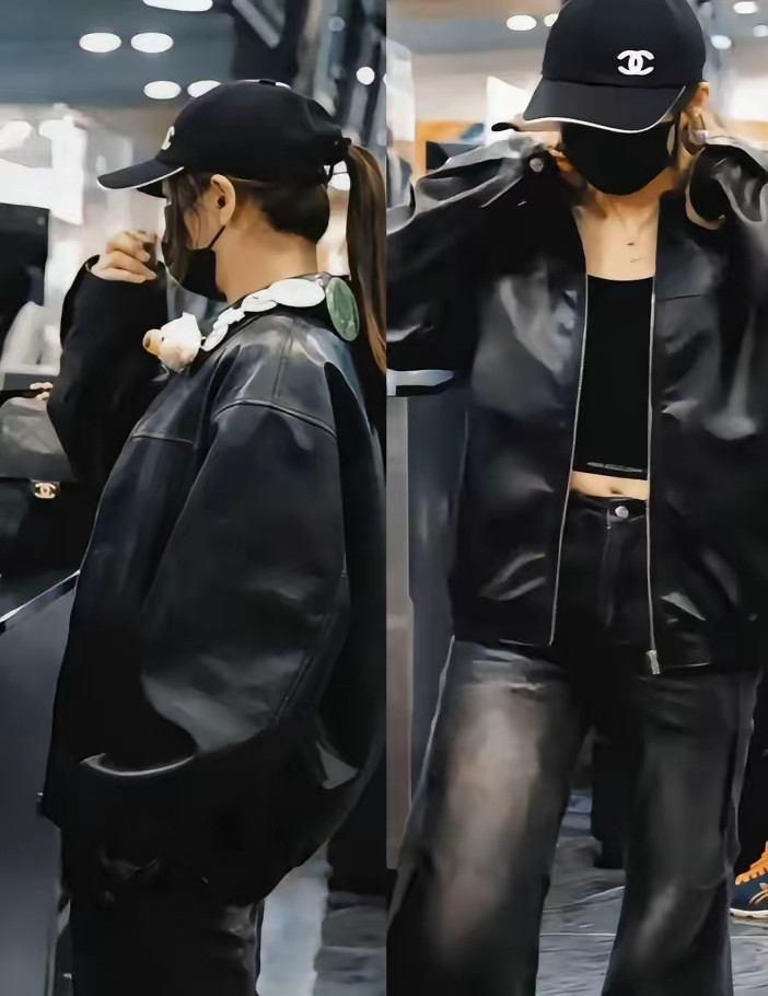 11月21号，有网友在北京机场偶遇了从全运会回来的陈梦，她脱下运动服再...