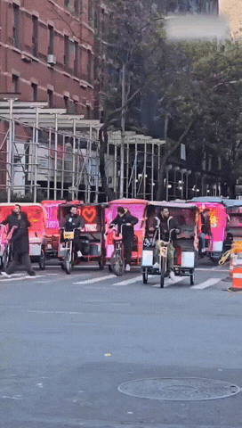 纽约街头三轮车（Pedicab）火了！车夫敢收每分钟9美元起，日入破千美元，成了