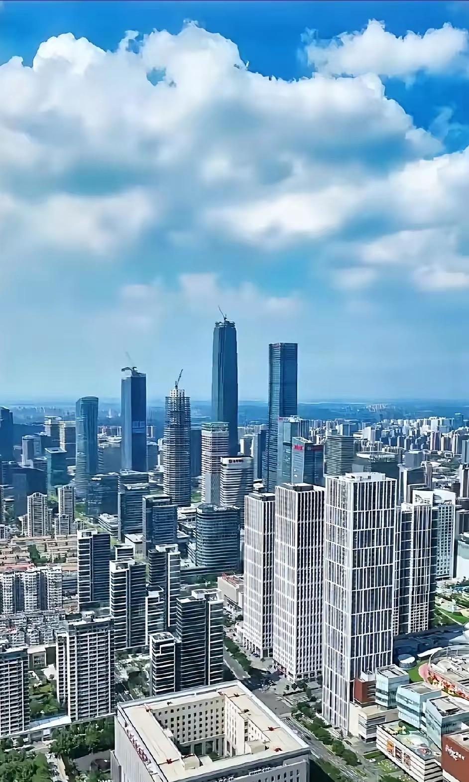 毫无疑问，济南中央商务区就是中国大基建最后的代表。现在已经没有哪一个城市像济南