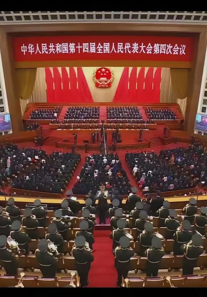 这几年，大家都在喊难，但昨天下午这条重磅消息一出，风向变了。3月12日，十四届