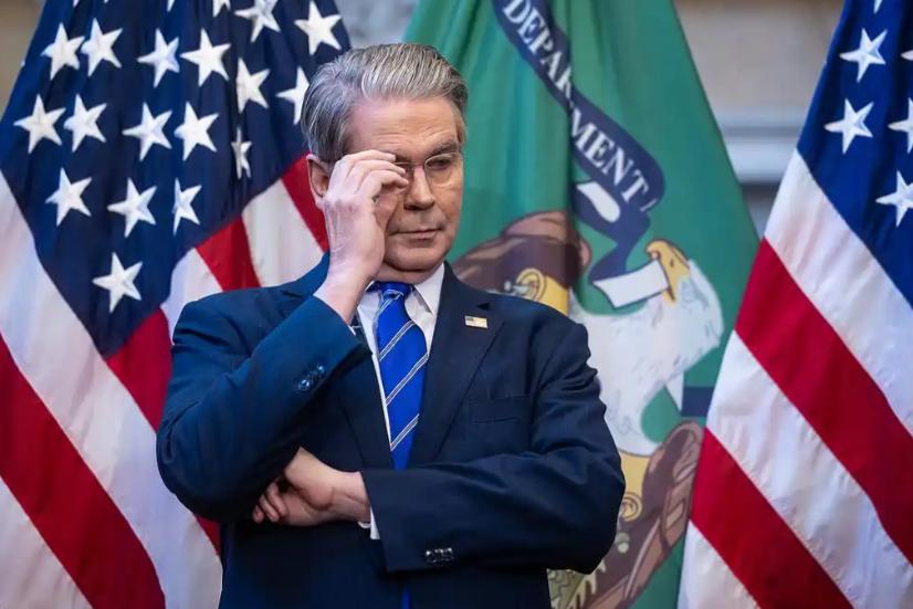 美国已经确认，世界可以让美国称霸，但中国不在美国的世界范围内。贝森特表示，中国购