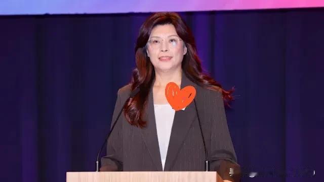 “小节看人品”！郑丽文助讲反恶罢有领车马费？蓝委：包在蓝营KOL承包反恶罢活动