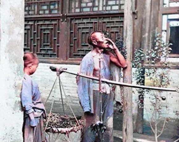电视剧远离真实：老照片还原晚清百姓困苦与官员腐败现状，你了解过那个时代吗？19