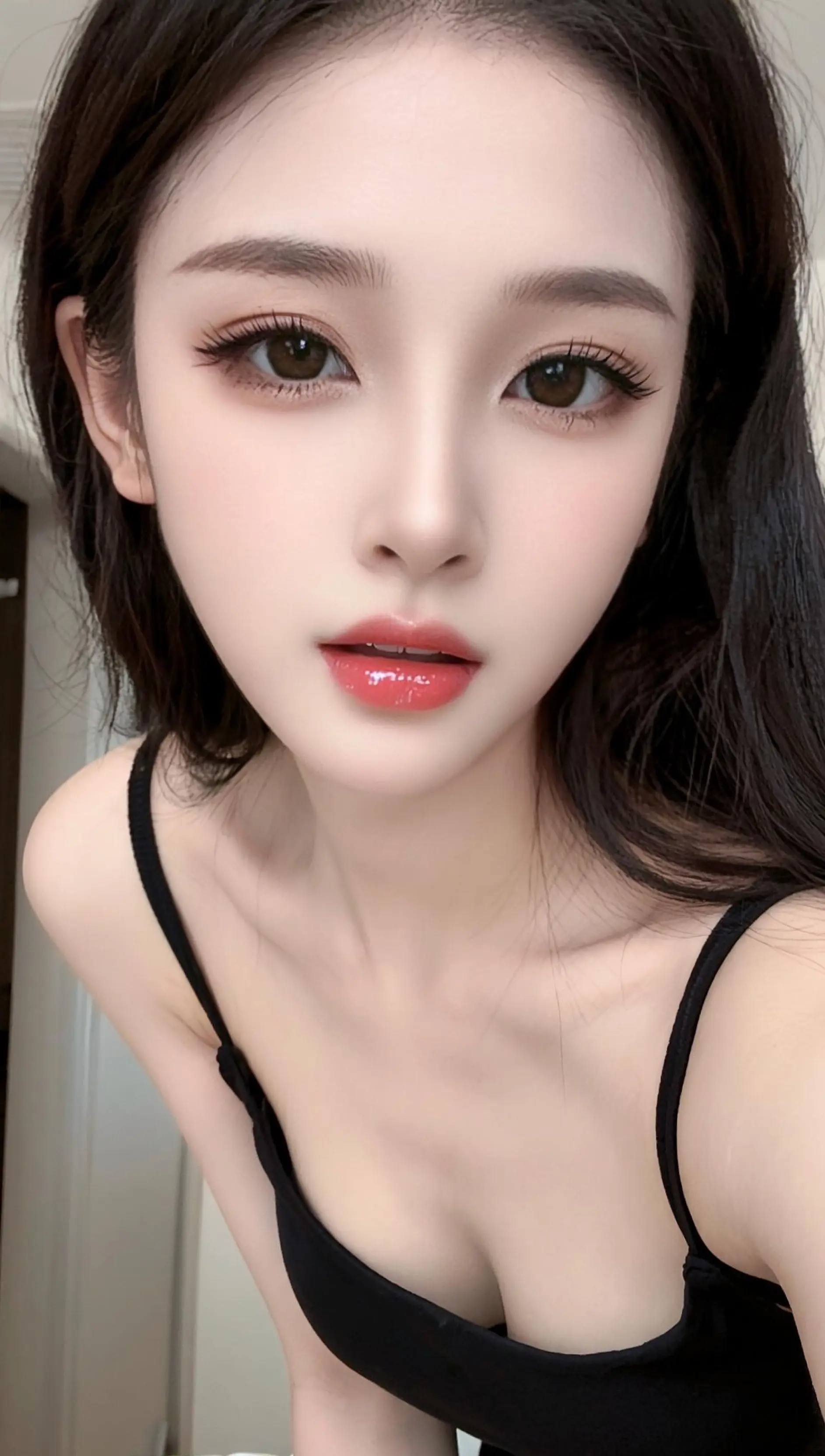 纯欲甜辣自拍姿势盘点 纯欲脸的小心机 今日份甜美妆 纯欲感拿捏了 御姐头像