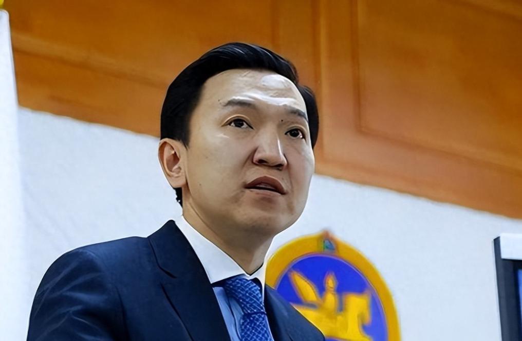 十个月换三任总理，蒙古国到底在乱什么？答案很简单：乱的是人，不乱的是“亲中”这条